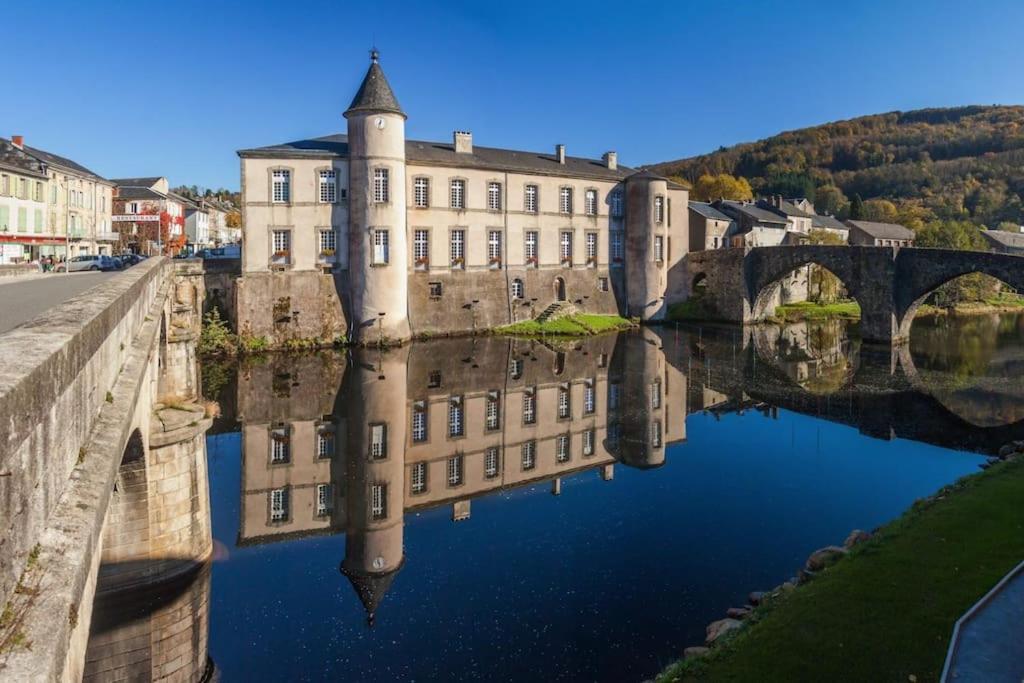 Gite Belfortes Plein Coeur De Brassac Brassac  Екстериор снимка
